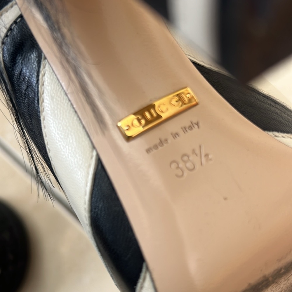 Gucci Black and White Zebra-Stripe Mary Jane Heel with Tail Detail - Picture 11 of 14